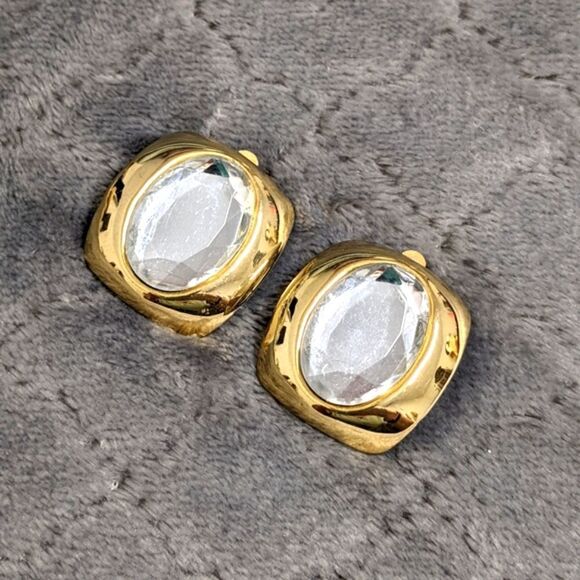 Vintage 80's Large Square Clear Rhinestone Clip Earrings - Picture 1 of 8